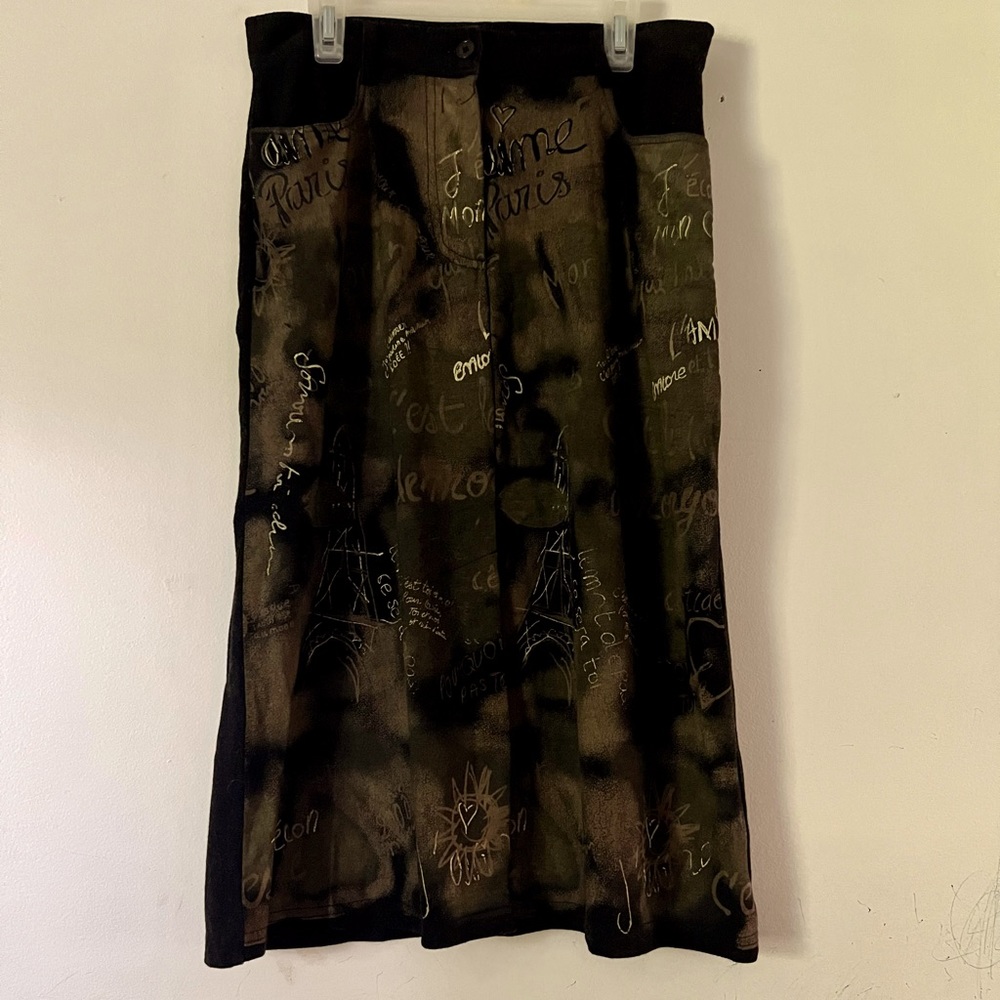 Paris Pattern Skirt (2 for $10)